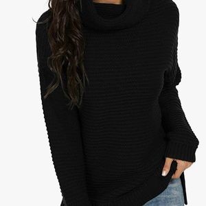 Womens Long Sleeve Turtleneck Chunky Knit Pullover Sweater with Side Slit. NWT